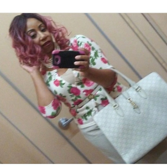 Meet your Posher, Donna - Picture 7 of 7